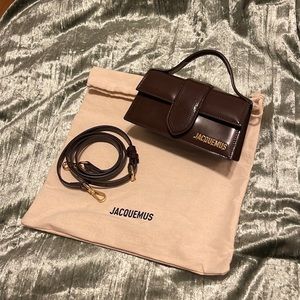 AUTHENTIC JACQUEMUS LE BAMBINO IN PATENT DARK CHOCOLATE BROWN